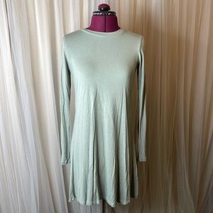 Forever 21 Sage Colored Long Sleeve Dress Size S
